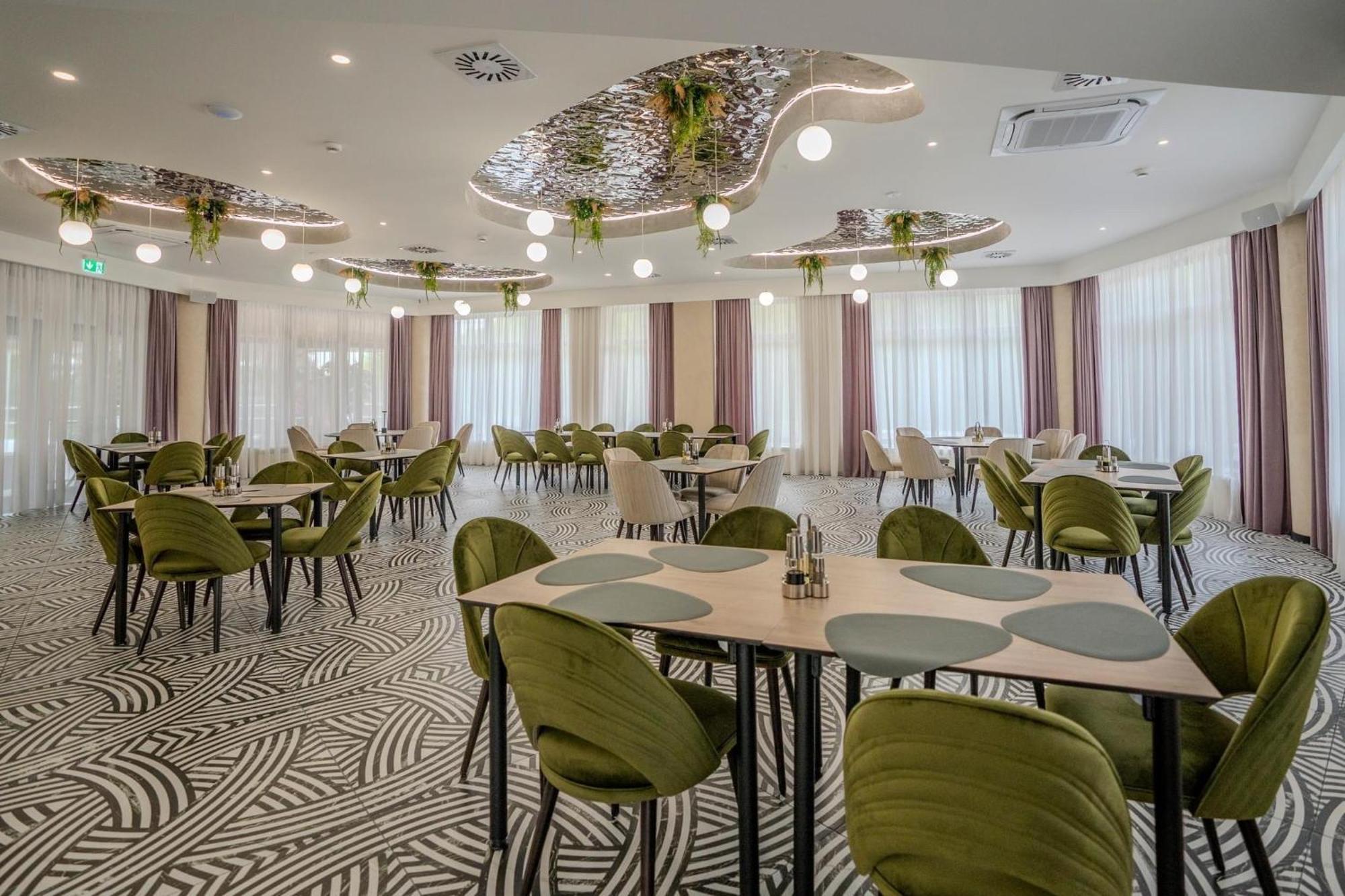 Hotel Emi Mihail Kogălniceanu Eksteriør bilde